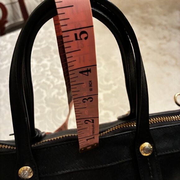 New Henri Bendel purse - rare bag - crossbody strap NEW; No Box - Picture 6 of 9